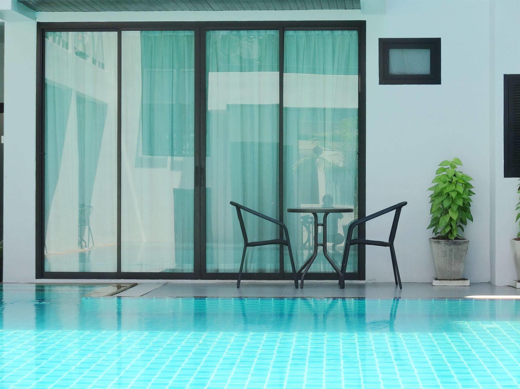 Good Day Phuket Hotel Екстериор снимка