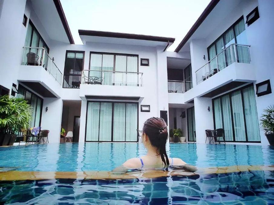 Good Day Phuket Hotel Екстериор снимка